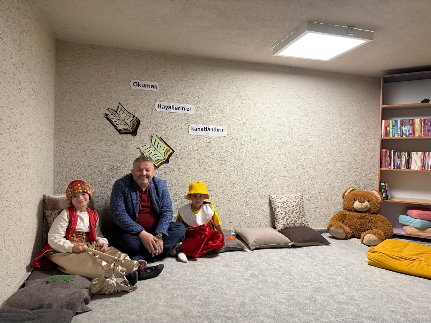 Okumak Özgürlüğe Uçmaktır